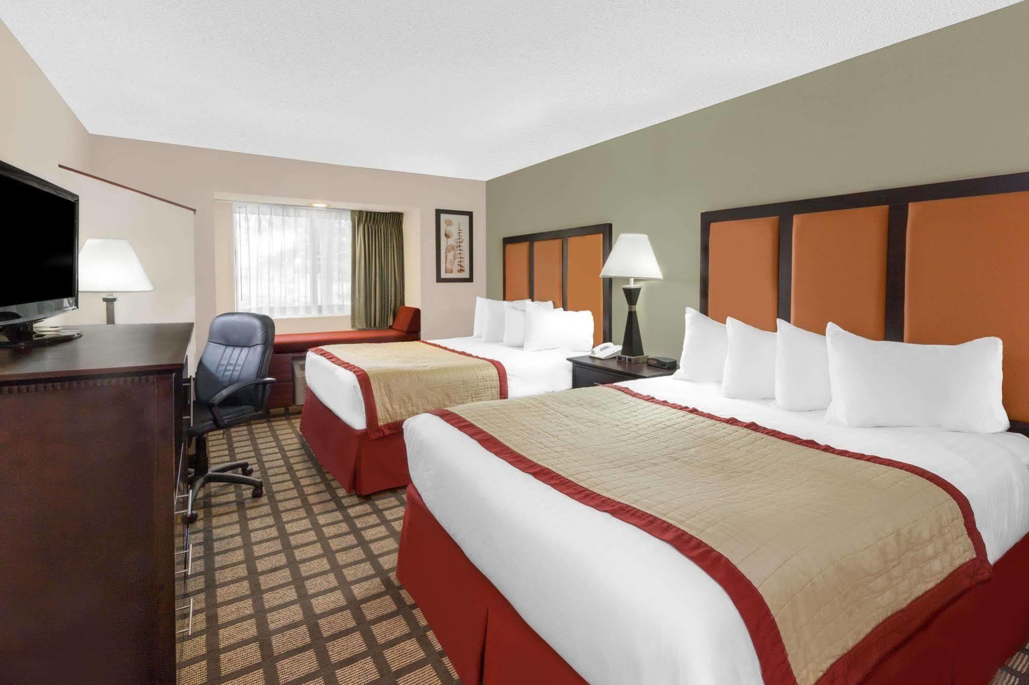 Baymont By Wyndham Gaylord Hotell Eksteriør bilde